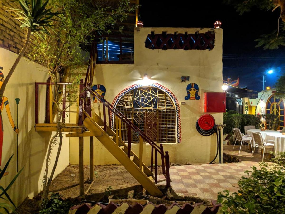 Elphardous Hotel Luxor Luaran gambar
