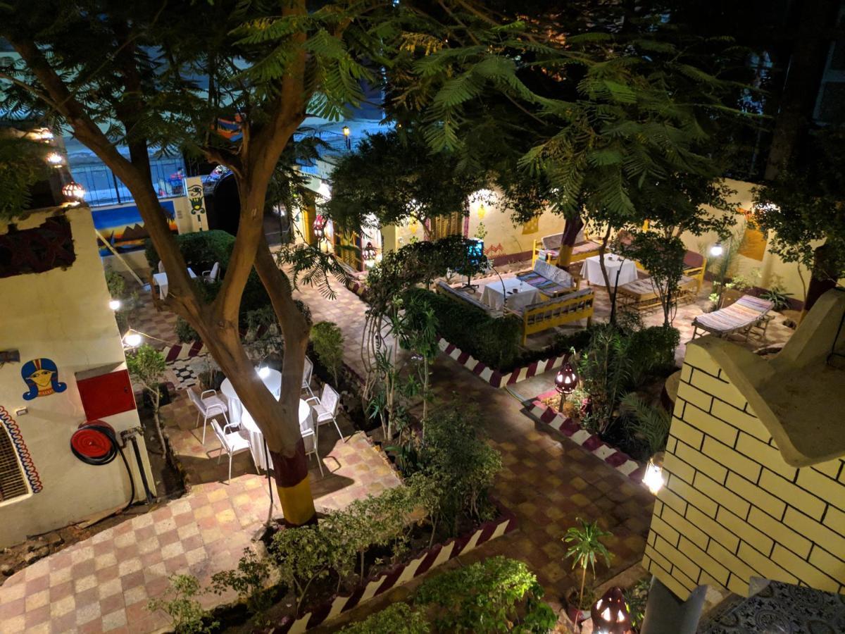 Elphardous Hotel Luxor Luaran gambar
