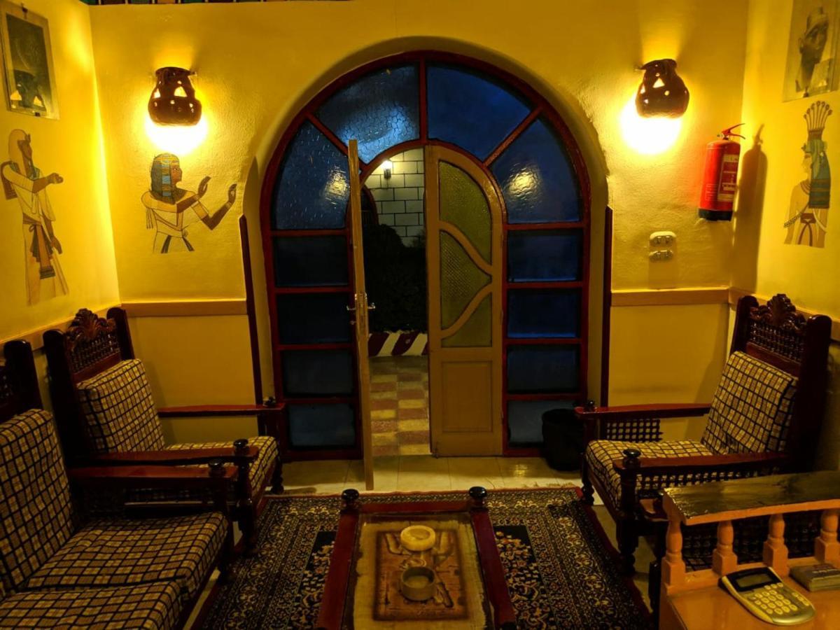 Elphardous Hotel Luxor Luaran gambar